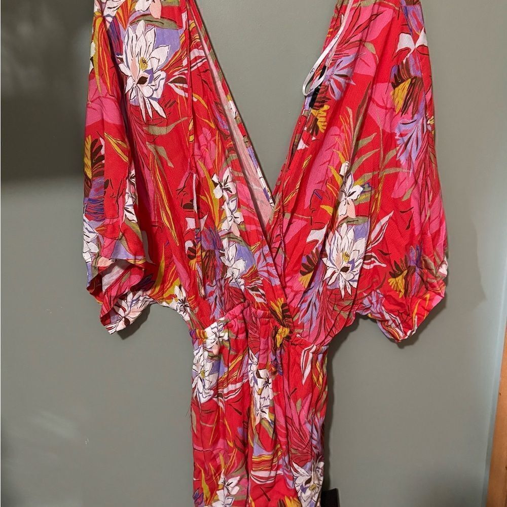 Lulu's Festival Flirt Red Tropical Print Dolman Sleeve Romper Size XL NWT - Picture 10 of 13